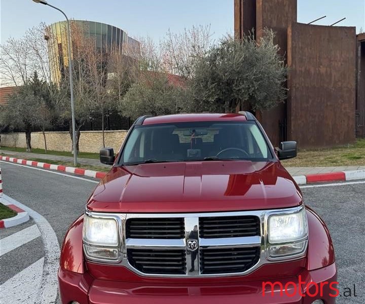 2008' Dodge Nitro photo #2