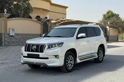 2019' Toyota Land Crusier