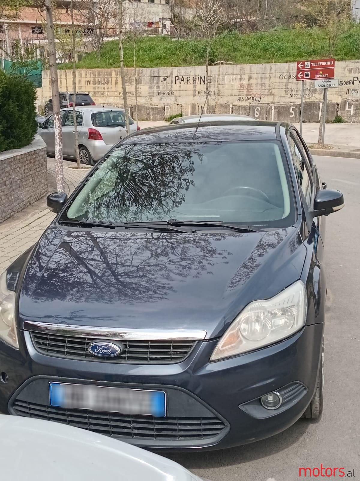 2010' Ford Focus photo #2