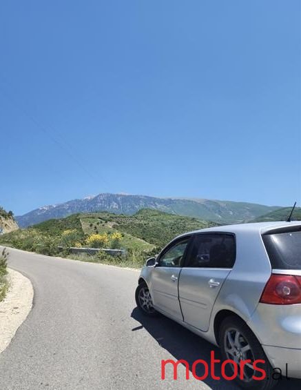 2007' Volkswagen Golf photo #5