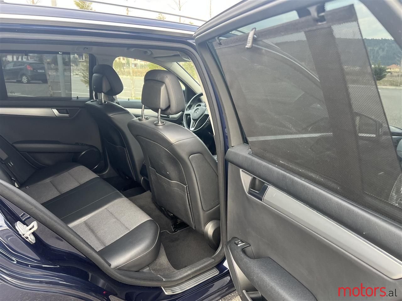 2012' Mercedes-Benz C 220 photo #4