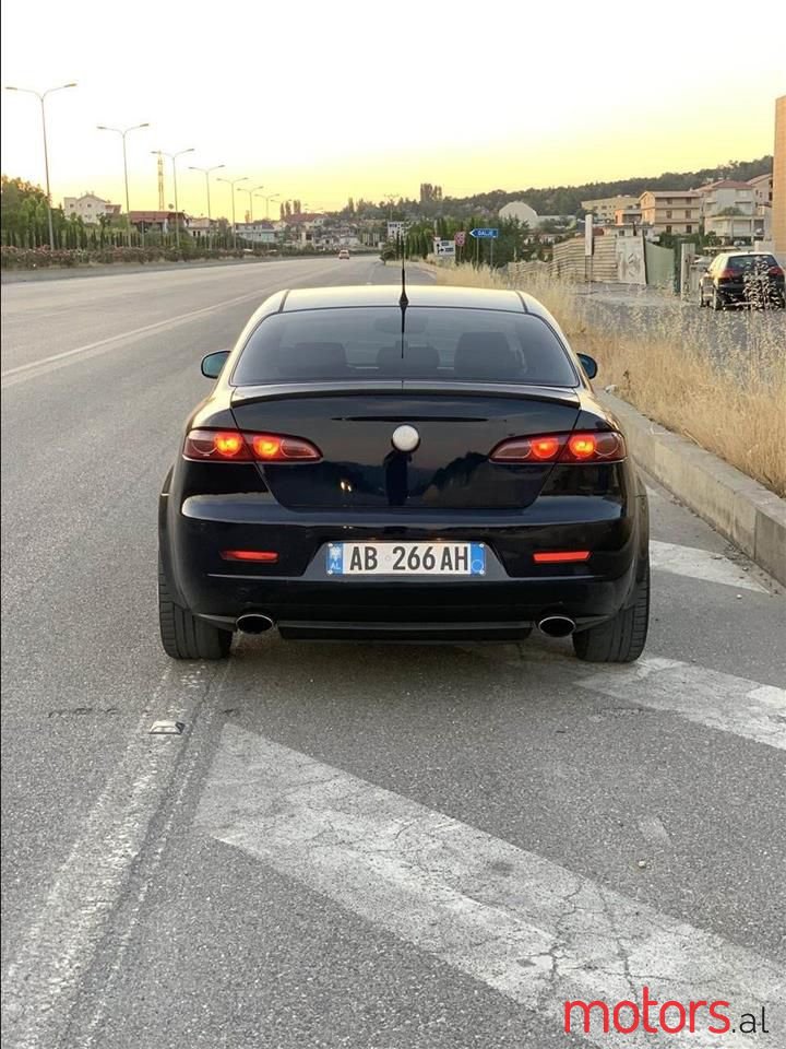 2008' Alfa Romeo Alfa 159 photo #5