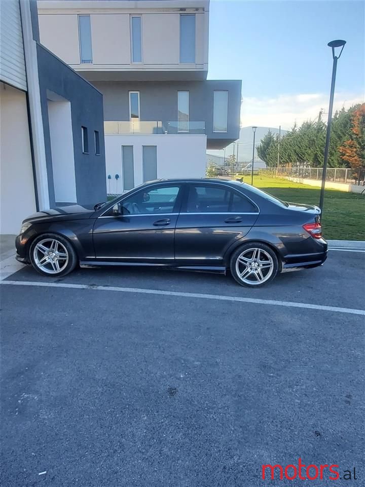 2008' Mercedes-Benz C 300 photo #6