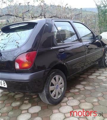 2001' Ford Fiesta photo #1