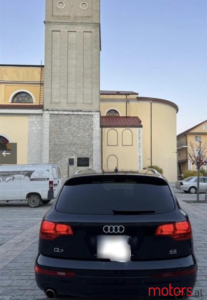 2008' Audi Q7 photo #3
