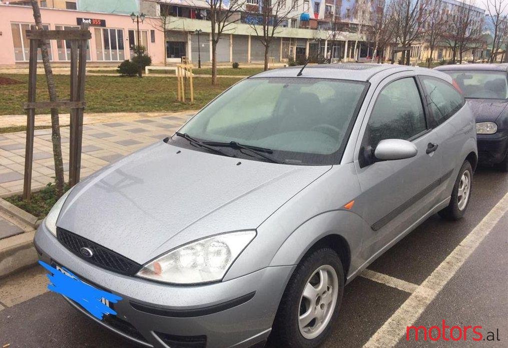 2003' Ford Focus photo #2