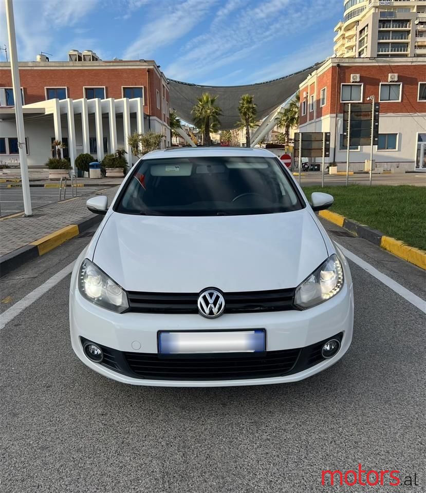 2012' Volkswagen Golf photo #2