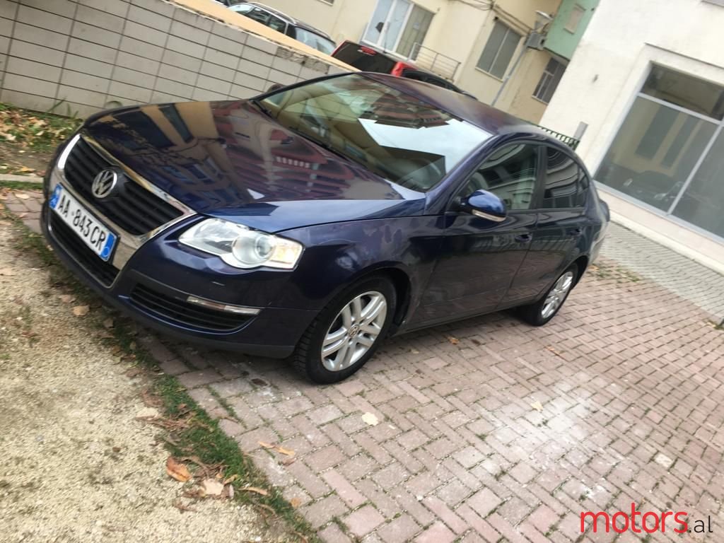 2006' Volkswagen Passat photo #3