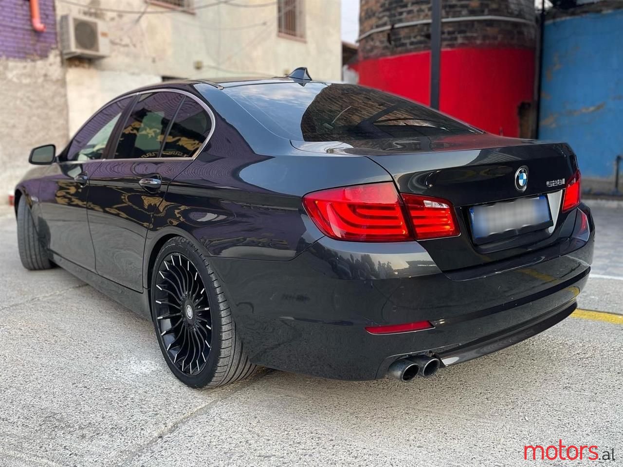 2012' BMW 528 photo #4