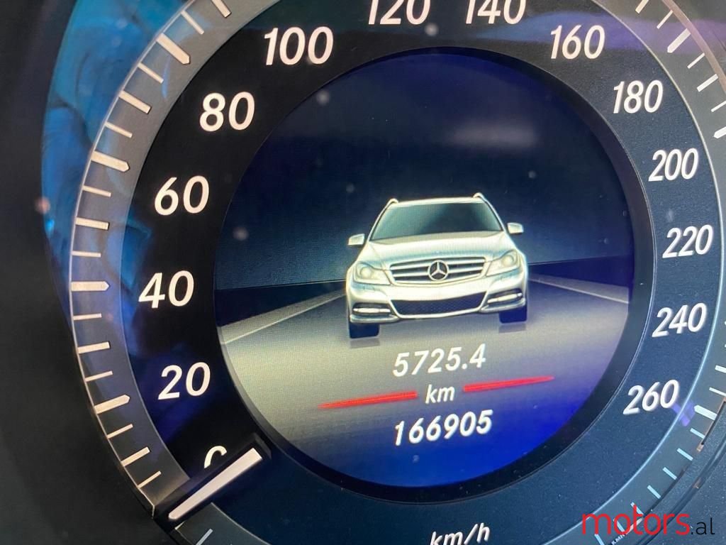 2014' Mercedes-Benz C 180 photo #6