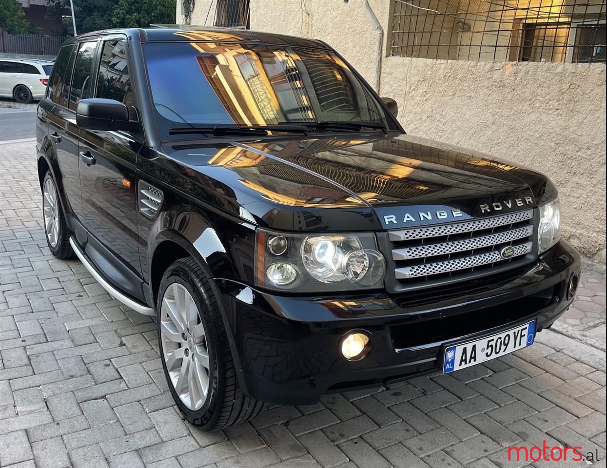 2007' Land Rover Range Rover Sport photo #1