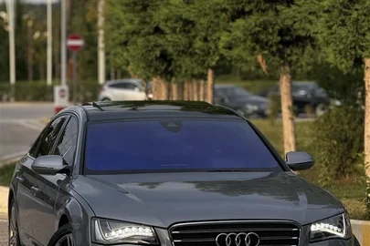 2011' Audi A8