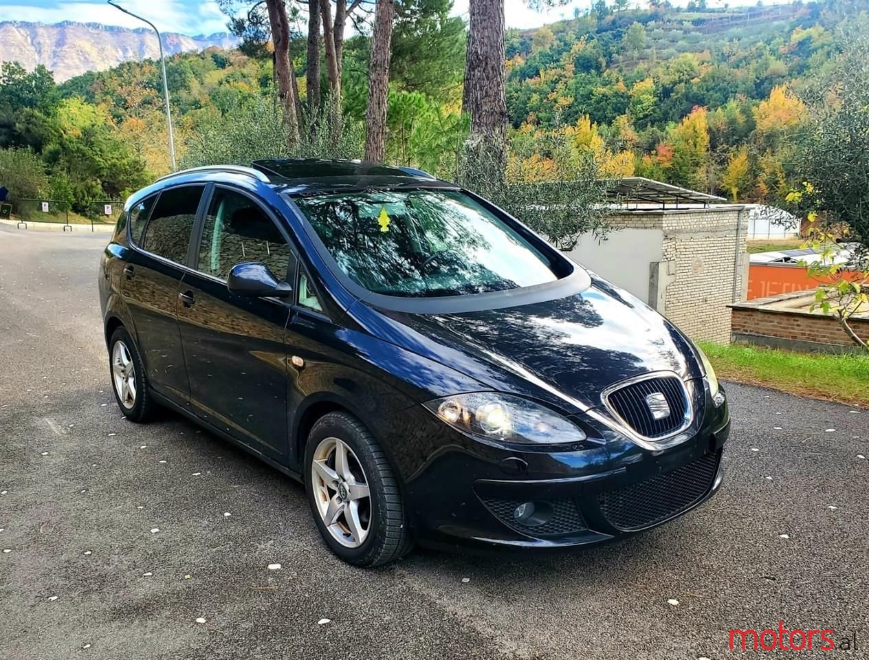 2009' SEAT Altea photo #2