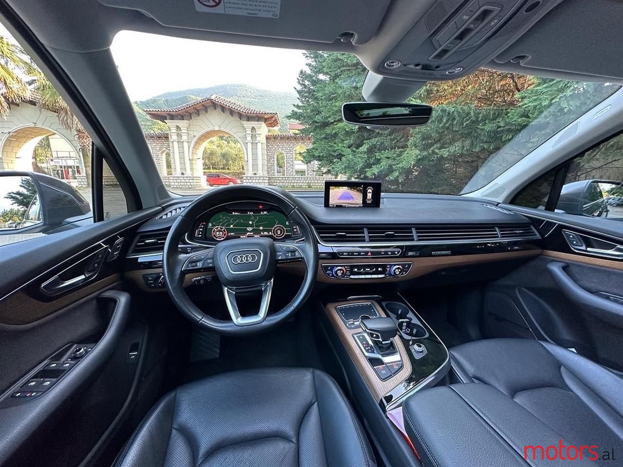 2016' Audi Q7 photo #2