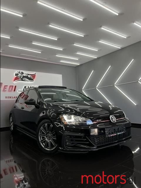 2015' Volkswagen Golf photo #1