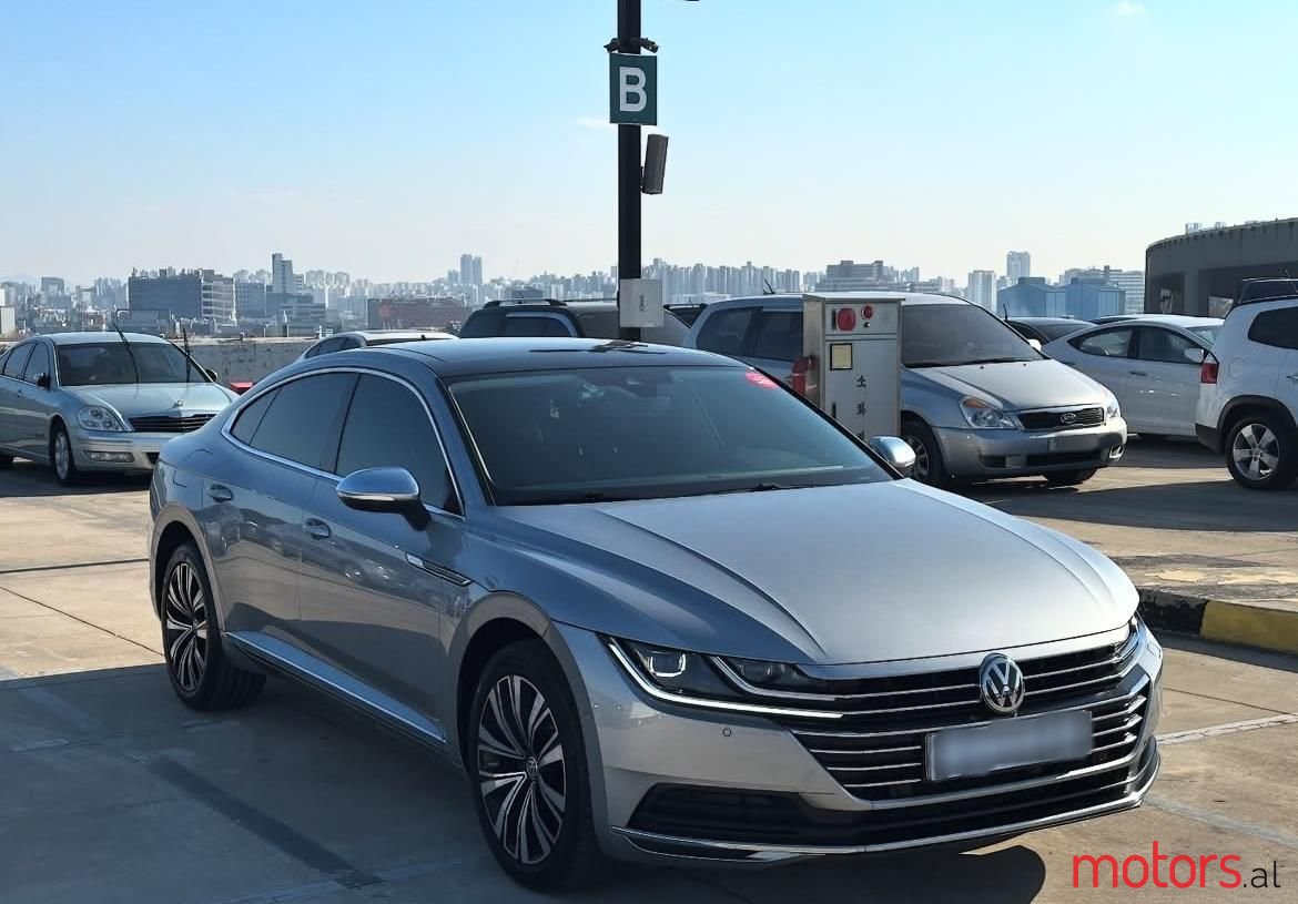 2020' Volkswagen Arteon photo #4