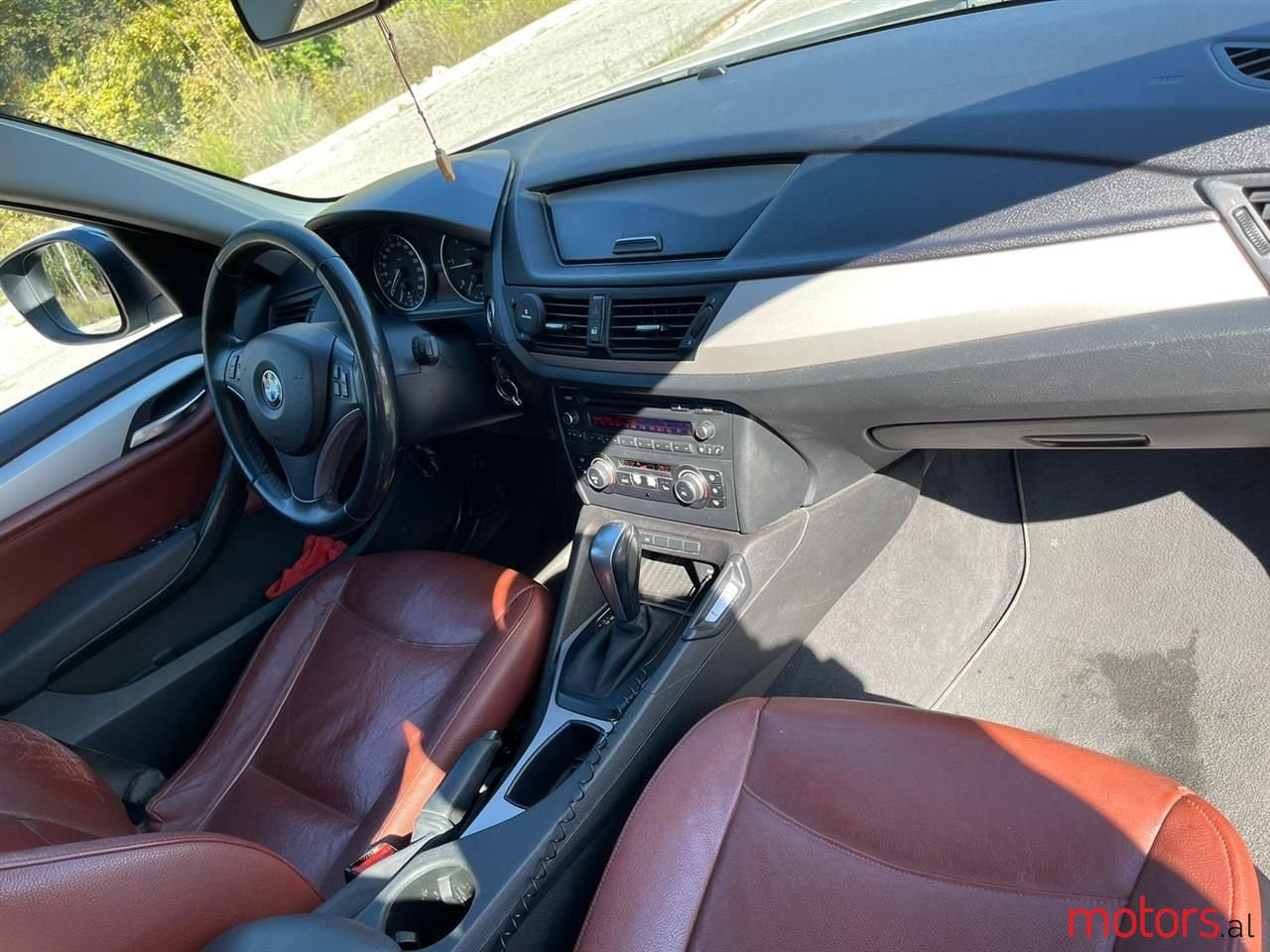 2010' BMW X1 photo #6