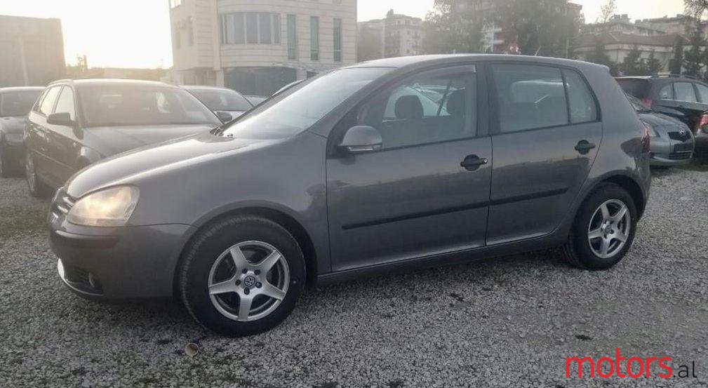 2006' Volkswagen Golf photo #1