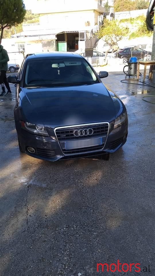 2010' Audi A4 photo #5