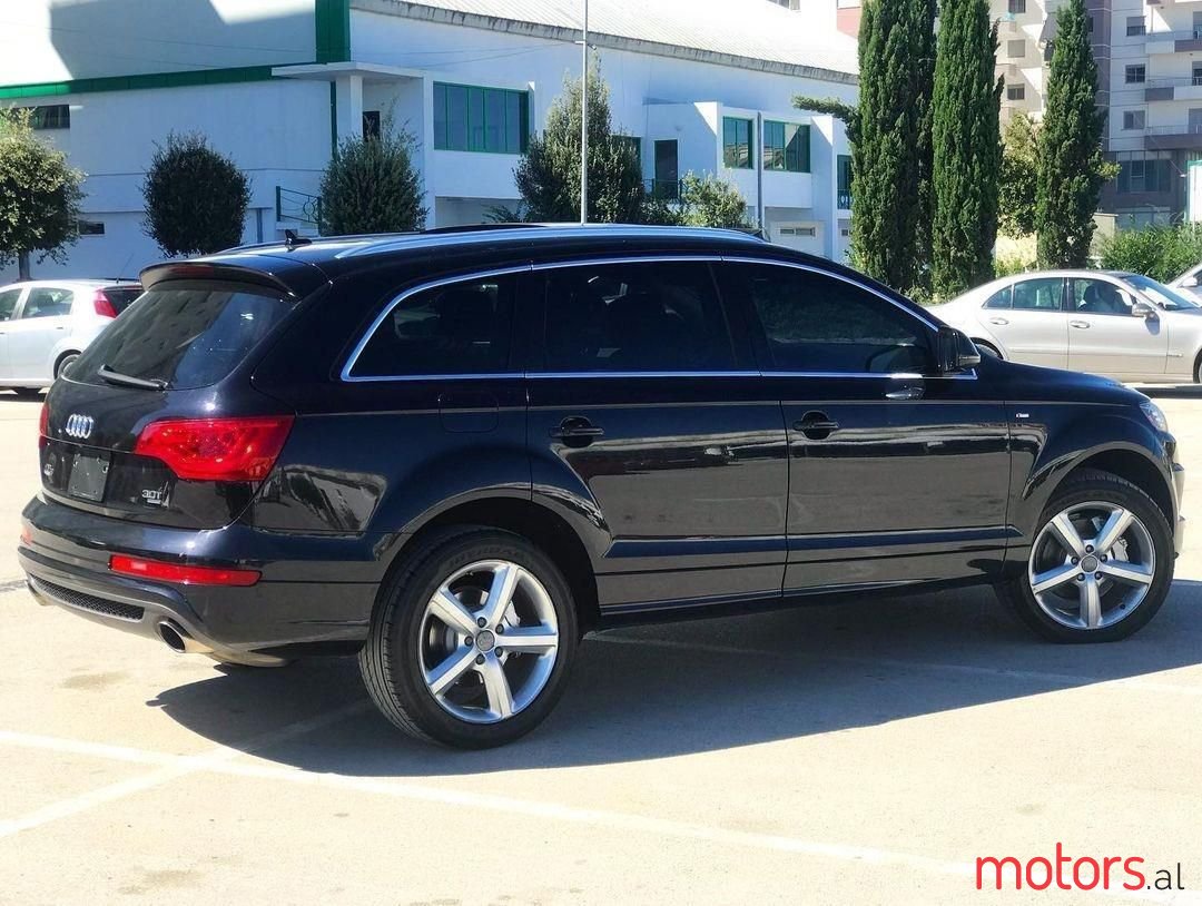 2012' Audi Q7 photo #2