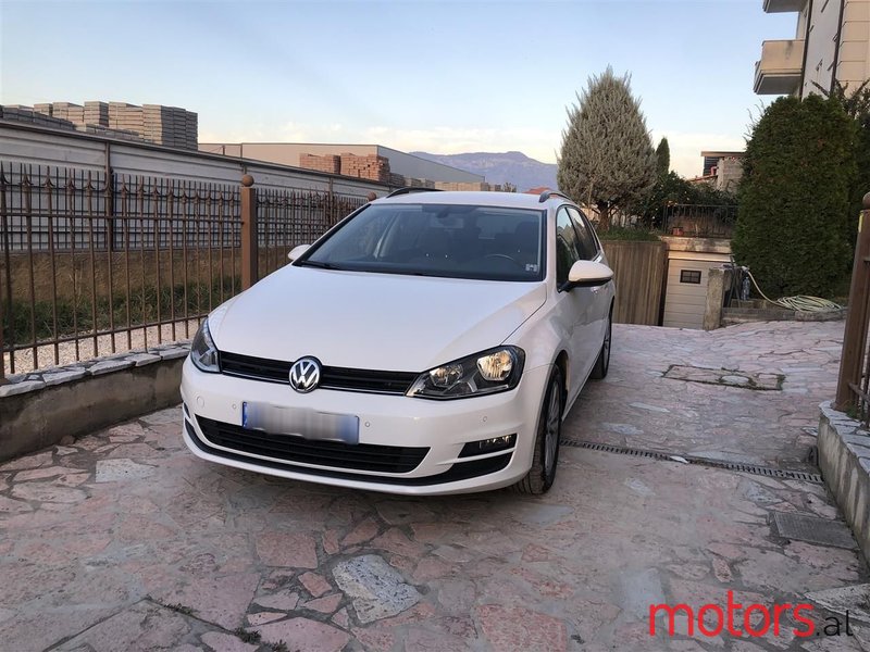 2014' Volkswagen Golf photo #1