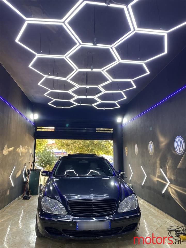 2002' Mercedes-Benz 320 photo #4