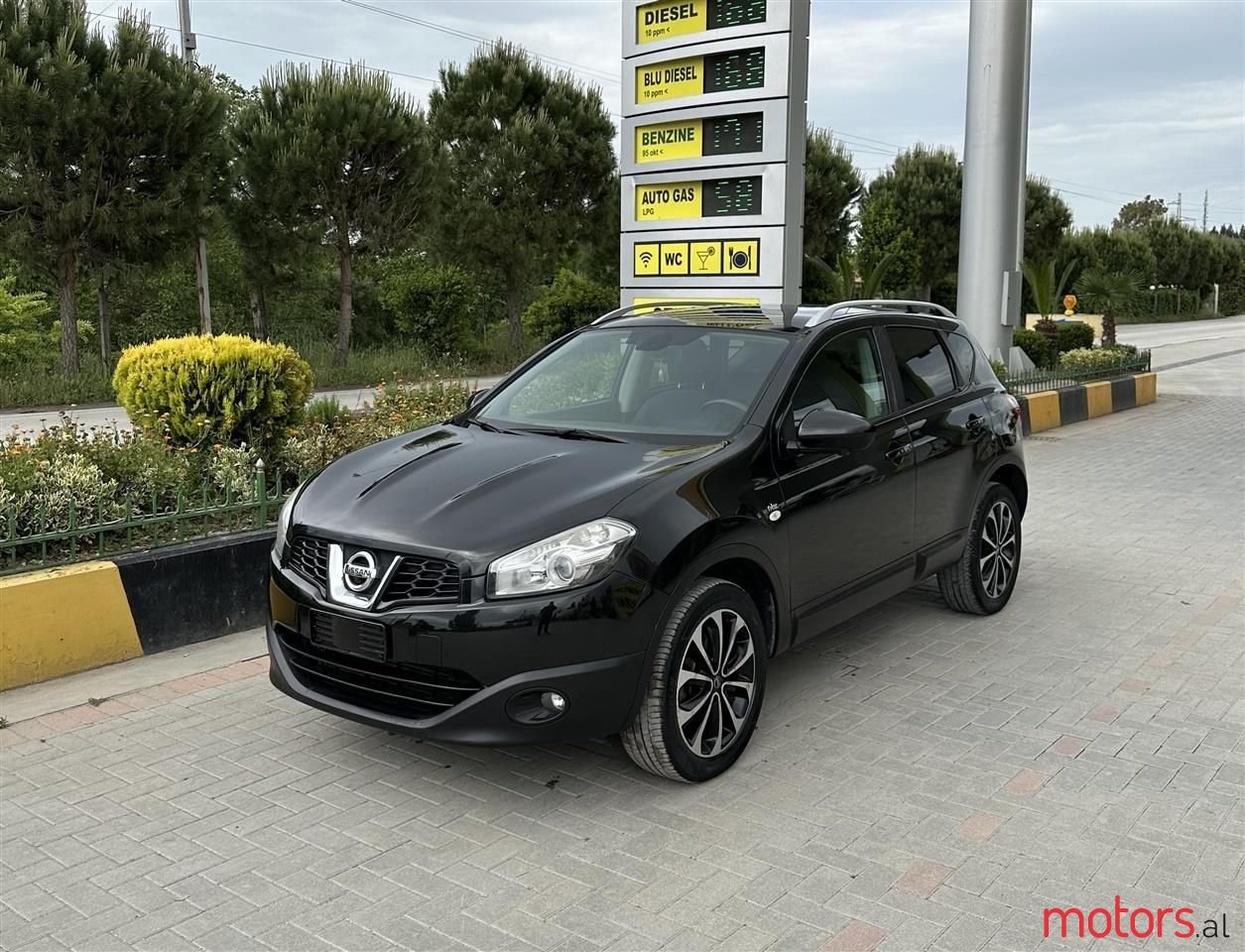 2012' Nissan Qashqai photo #1