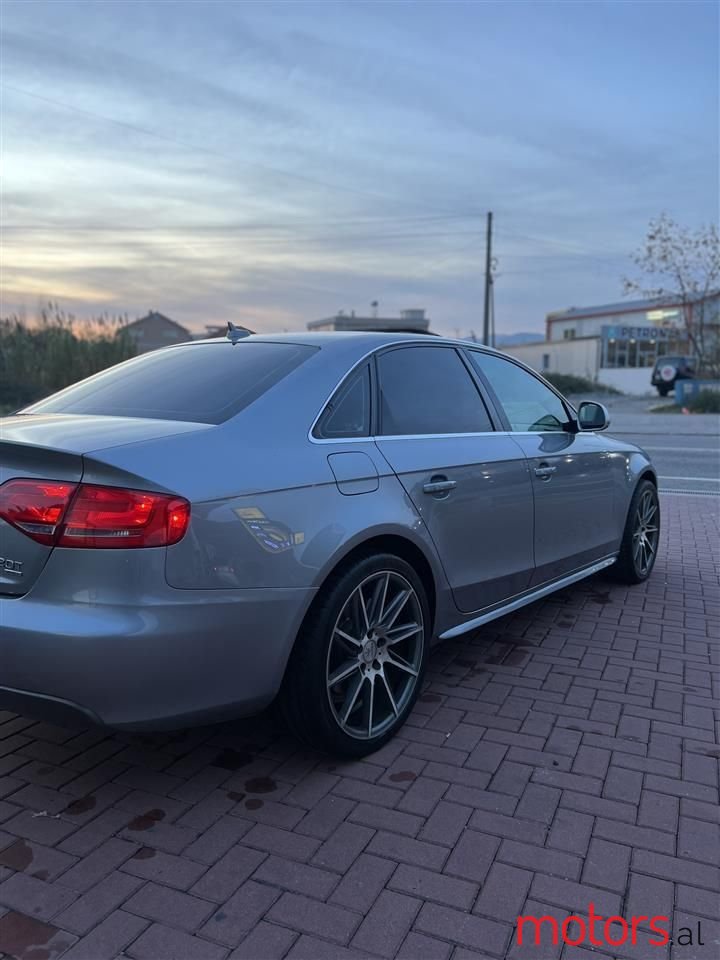 2010' Audi A4 photo #5