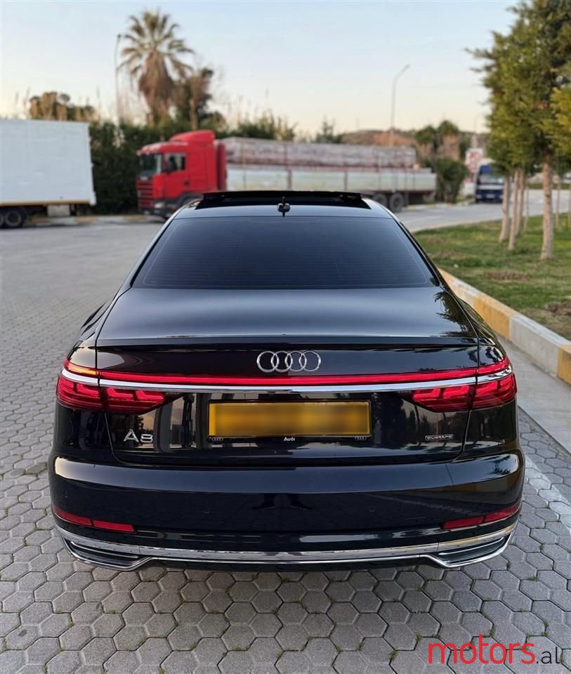 2019' Audi A8 photo #5