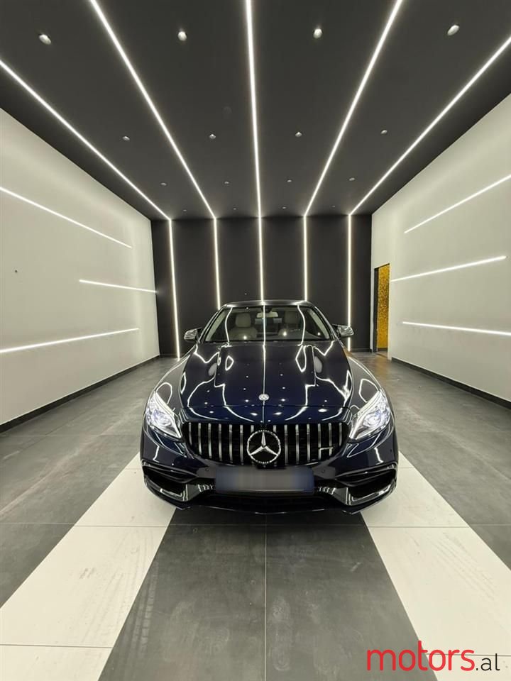 2016' Mercedes-Benz C 300 photo #3