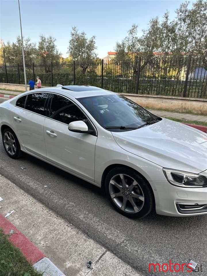 2015' Volvo S60 photo #2