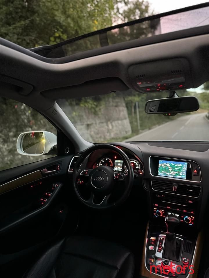 2015' Audi Q5 photo #5