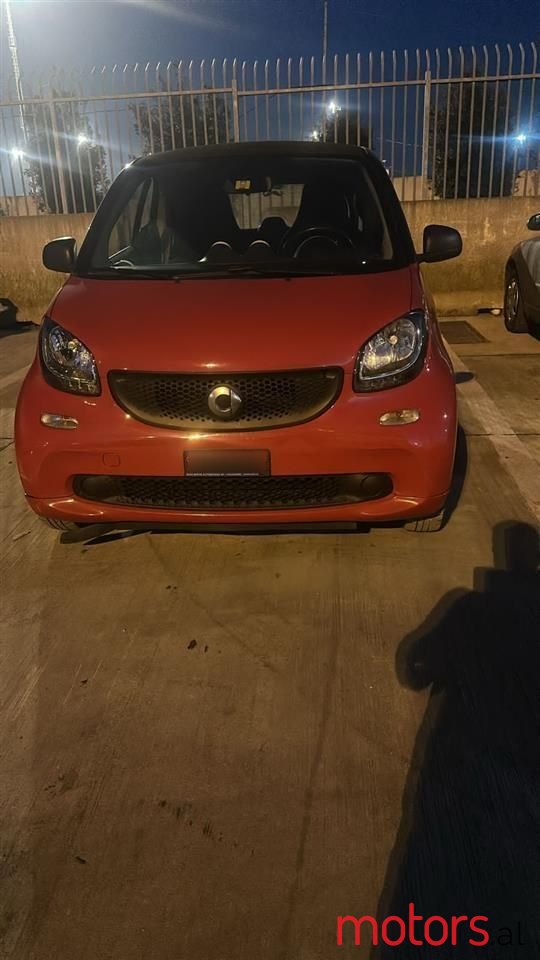 2019' Smart Fortwo photo #1