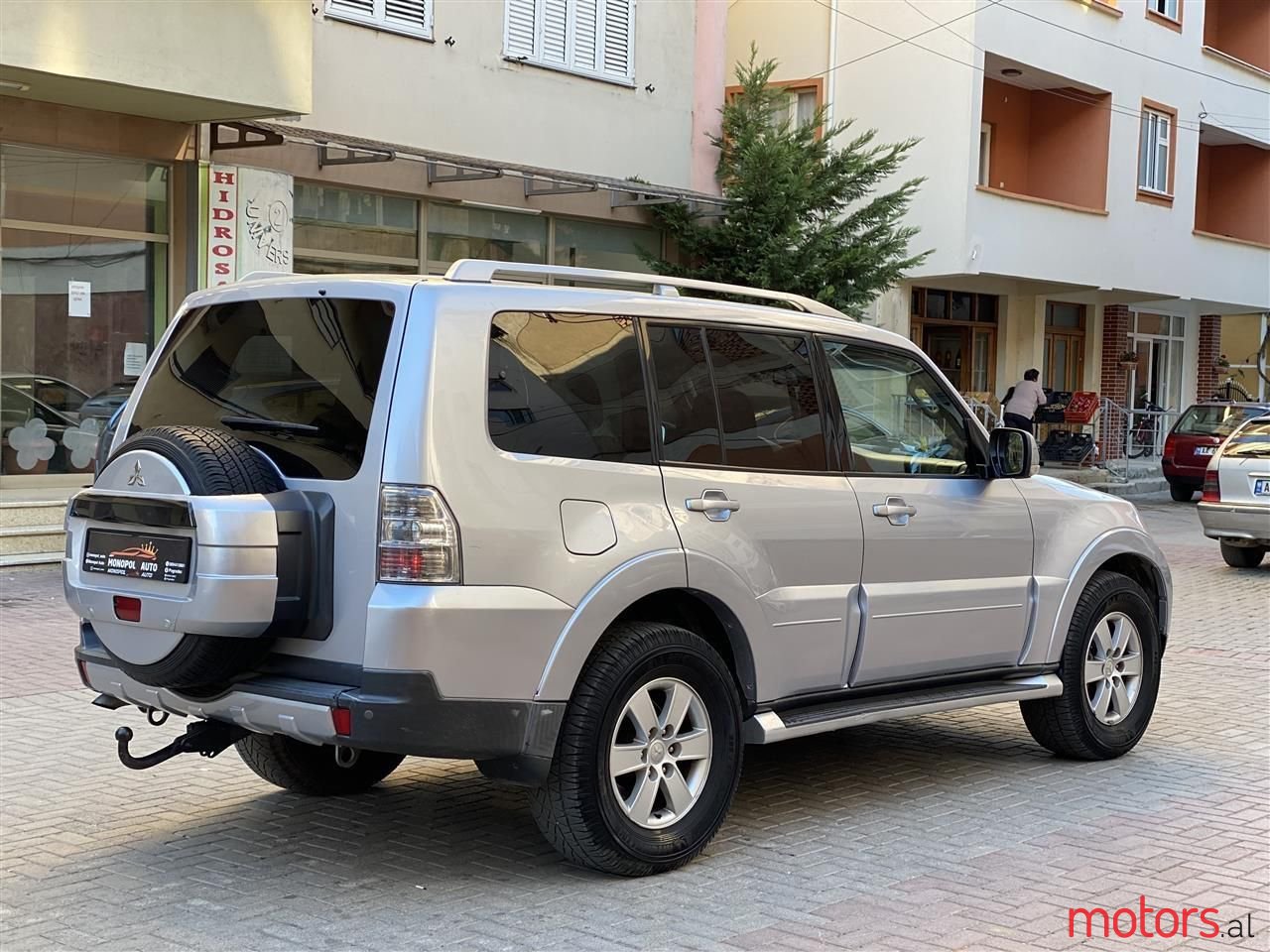 2008' Mitsubishi Pajero photo #4