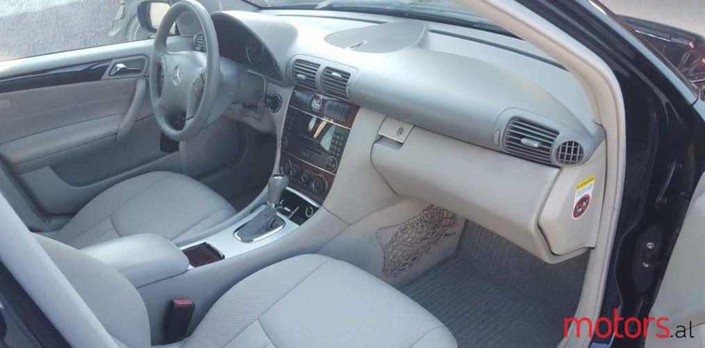 2007' Mercedes-Benz C 200 photo #2