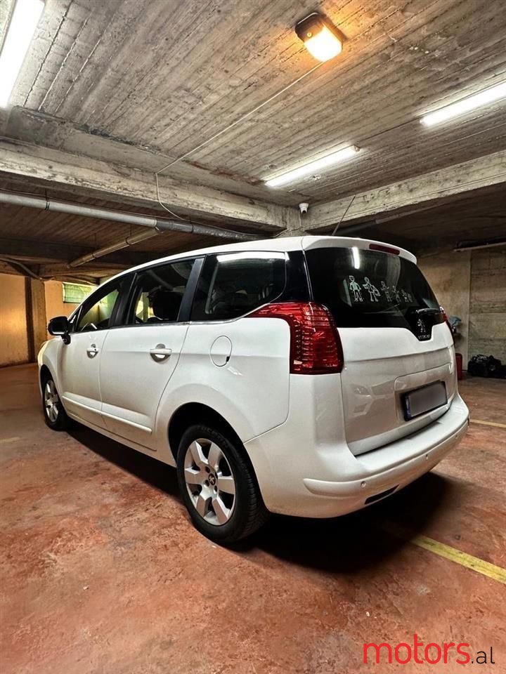 2016' Peugeot 5008 photo #4