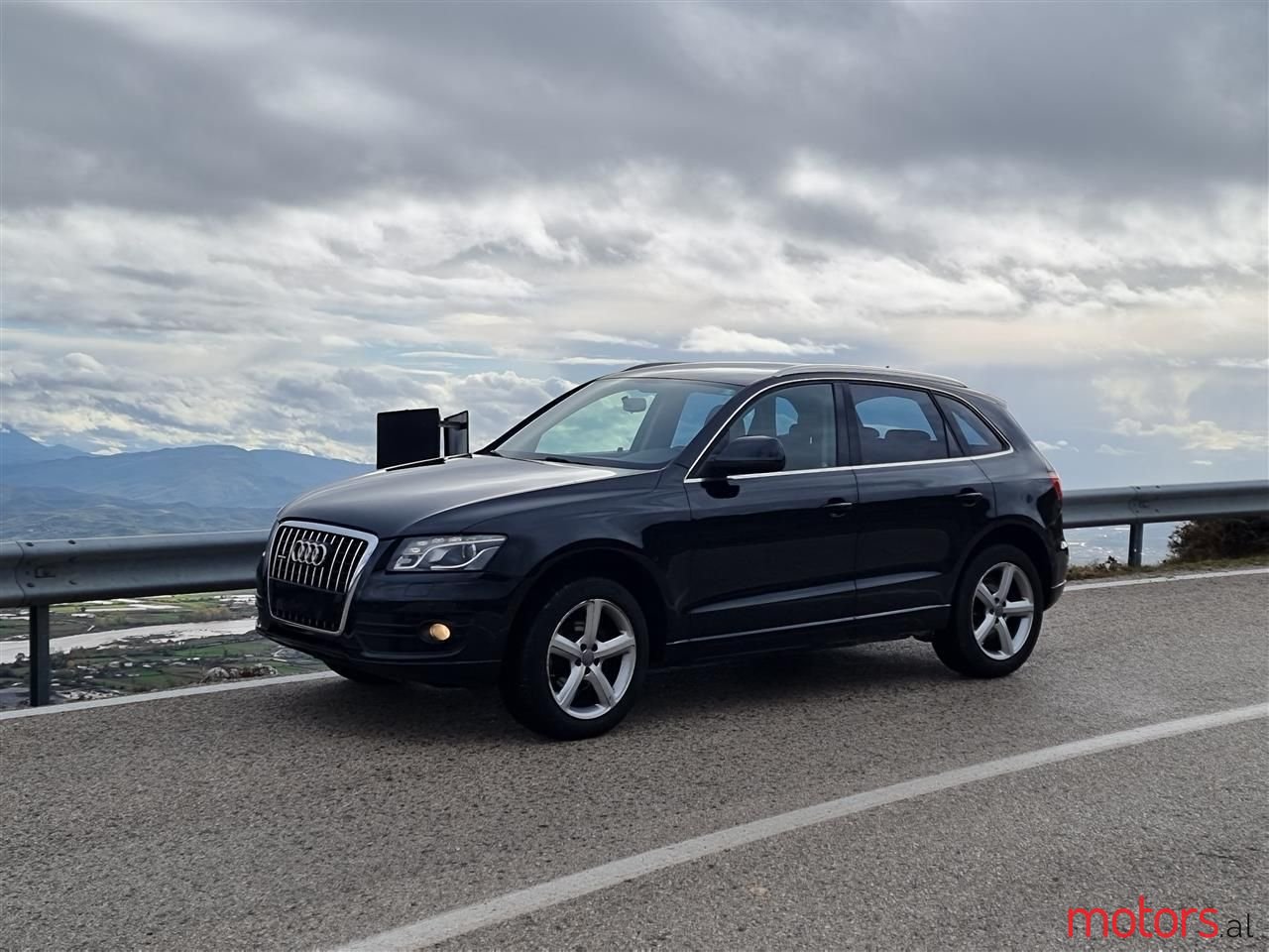 2010' Audi Q5 photo #1