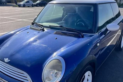 2005' MINI One