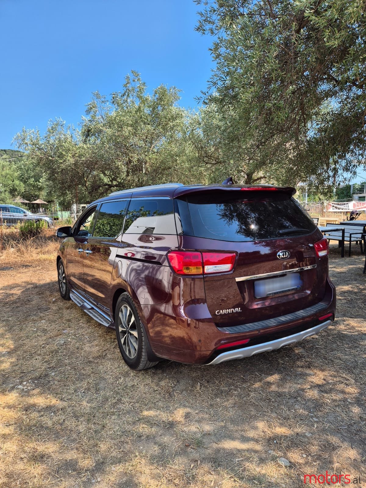 2015' Kia Carnival photo #1