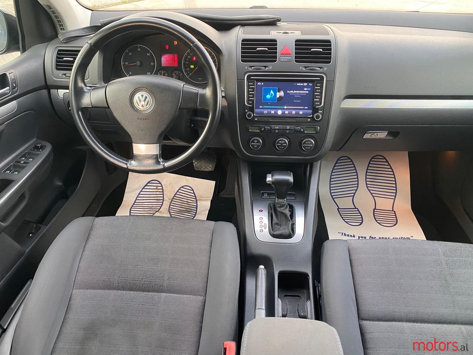 2007' Volkswagen Golf photo #4
