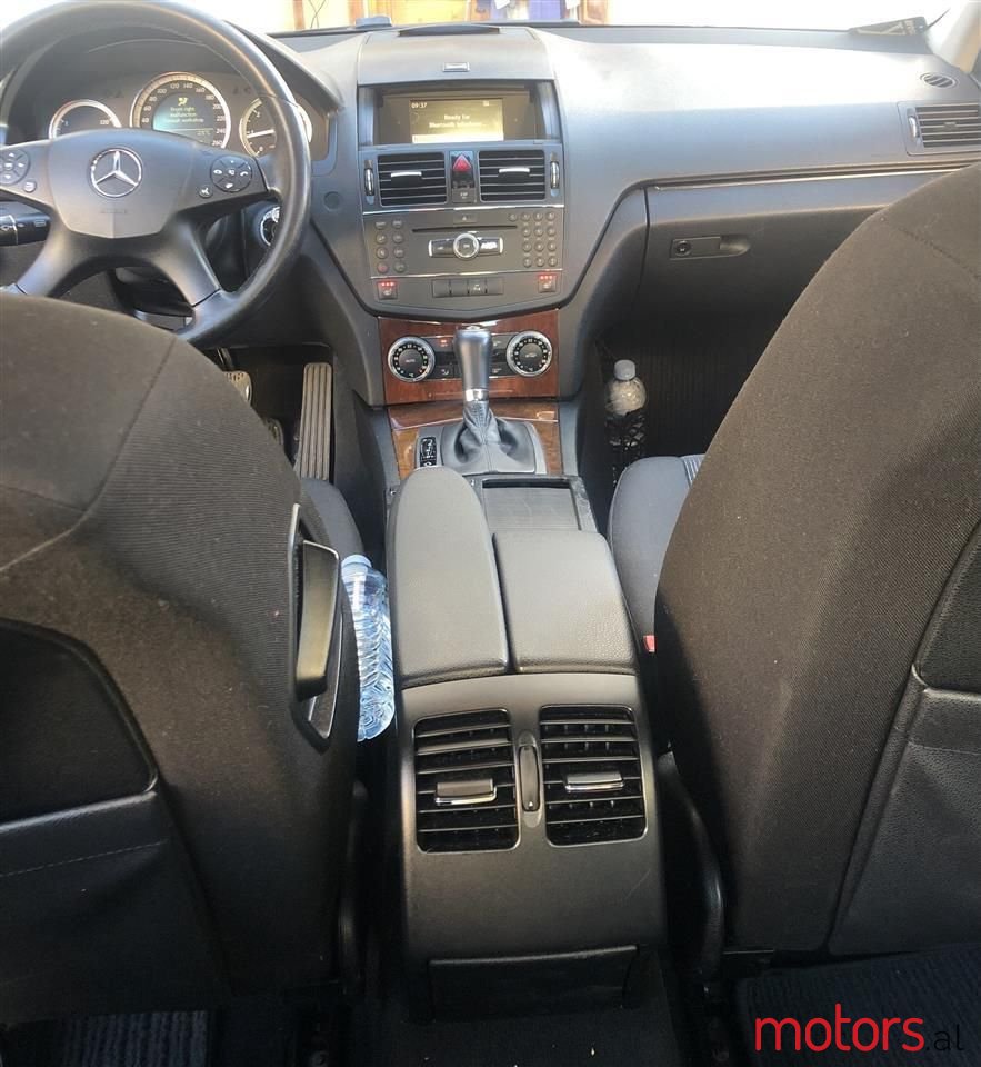 2008' Mercedes-Benz C 220 photo #2