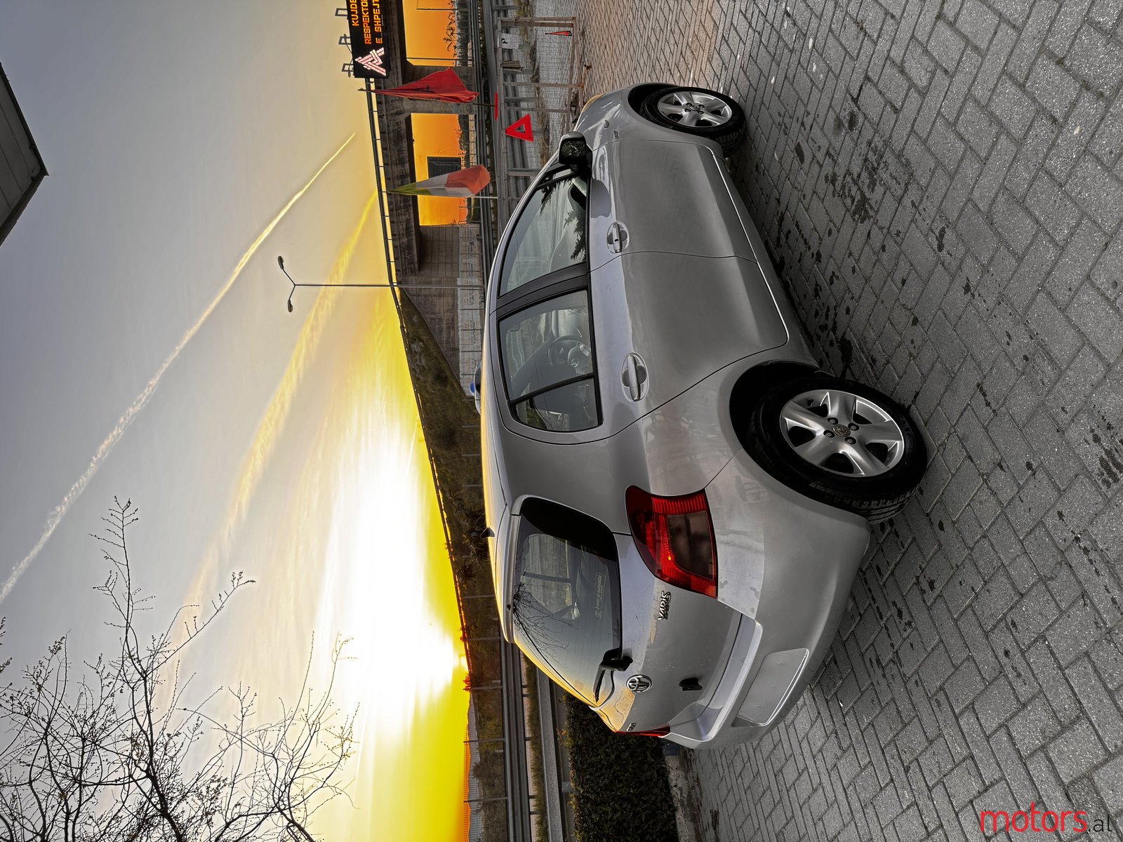 2008' Toyota Yaris photo #5