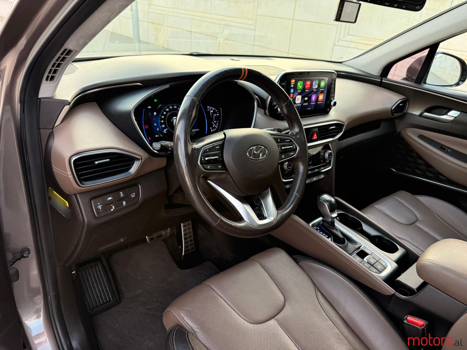 2018' Hyundai Santa Fe photo #3