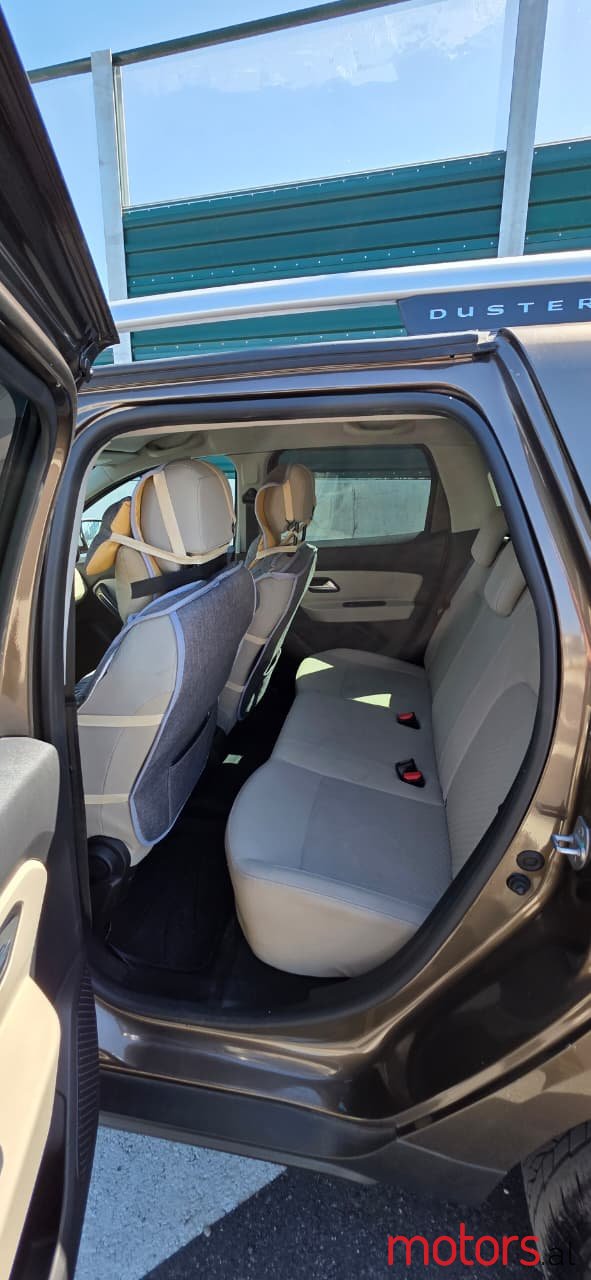 2020' Renault Duster photo #6