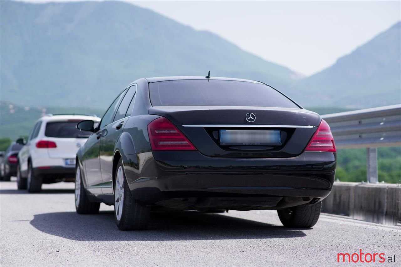 2007' Mercedes-Benz S 320 photo #3