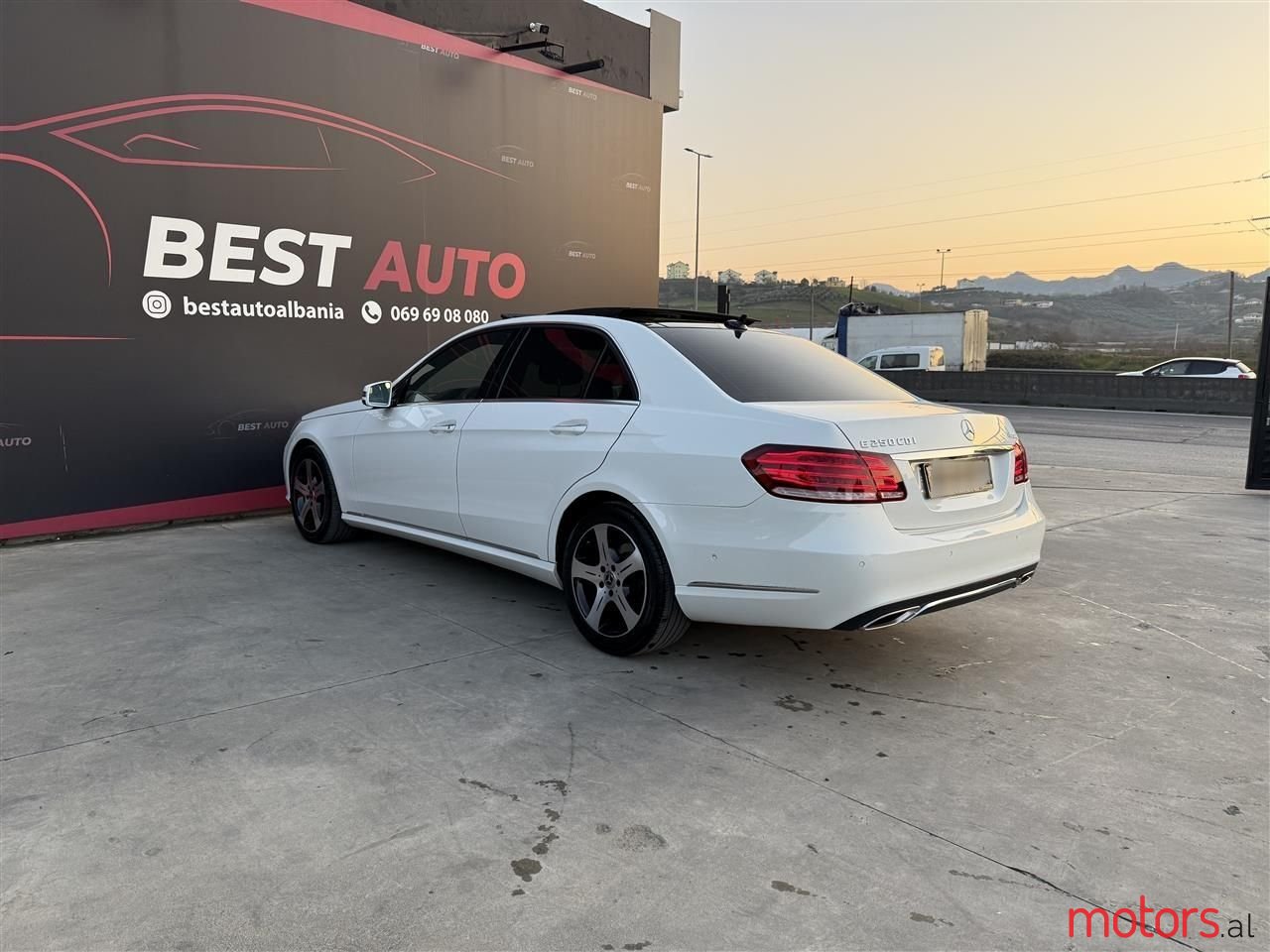 2014' Mercedes-Benz E 250 photo #5