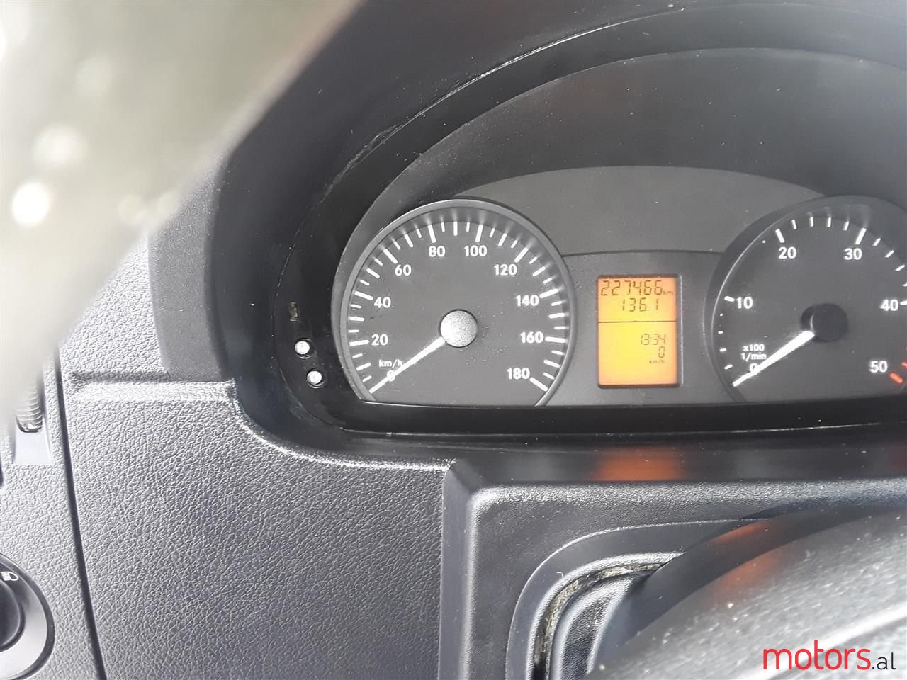 2009' Mercedes-Benz Sprinter photo #6