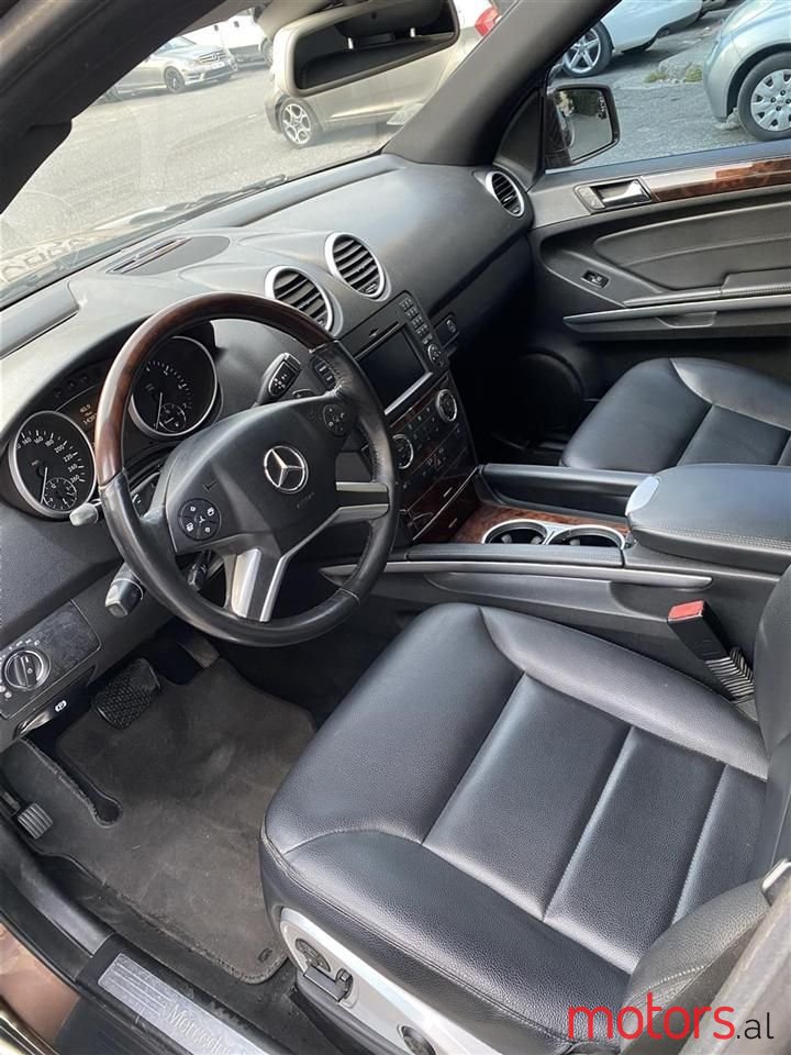 2010' Mercedes-Benz ML 350 photo #5