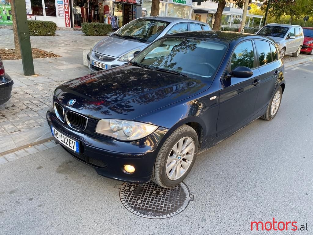 2008' BMW 118 photo #1