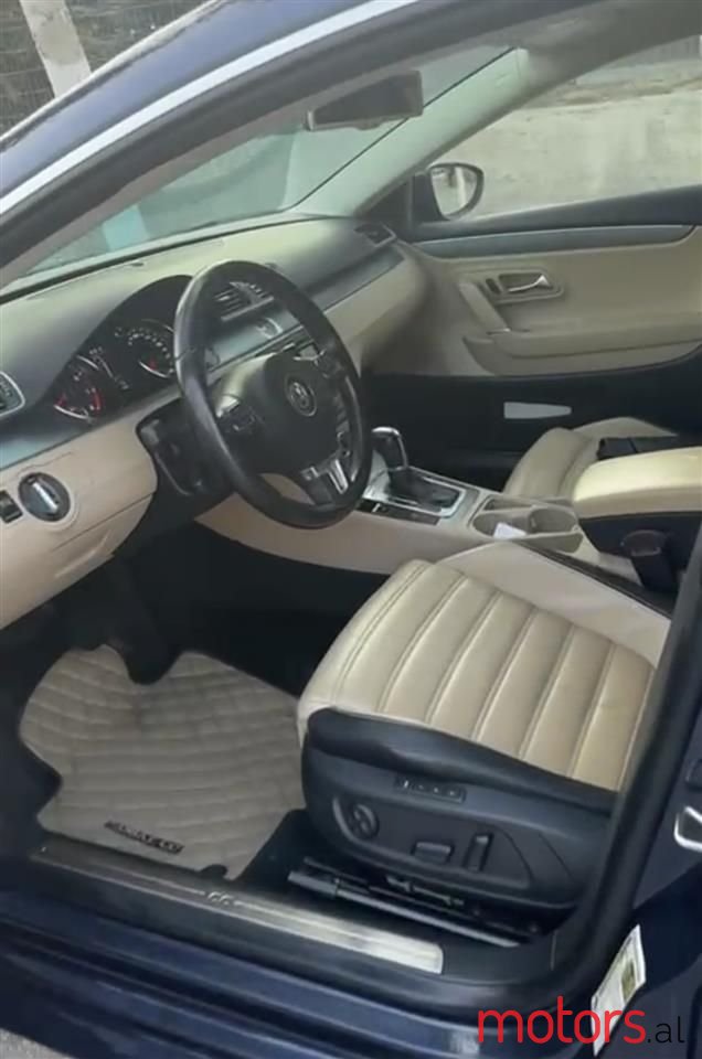 2013' Volkswagen photo #1